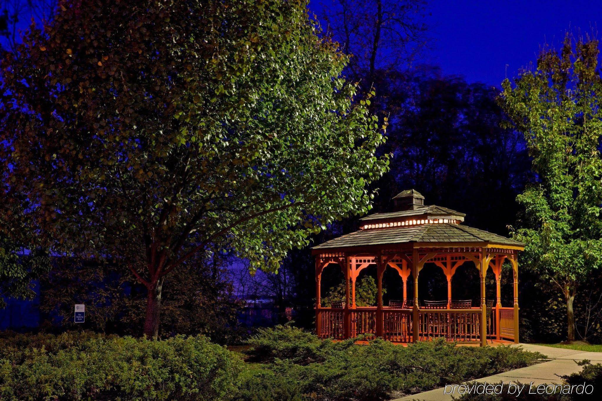Sonesta Simply Suites Parsippany Morris Plains Exterior foto